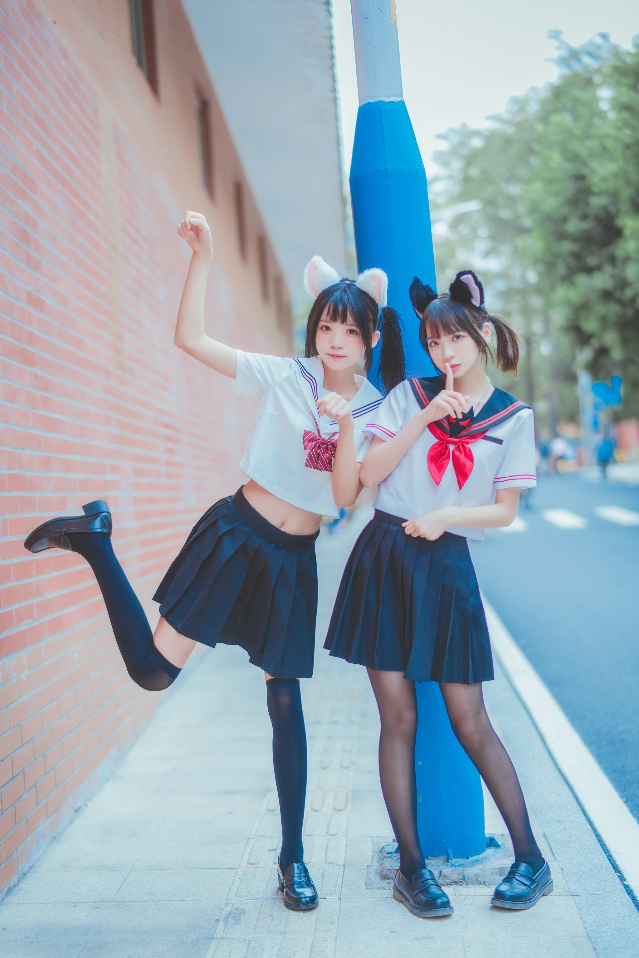 疯猫ss – NO.012 桜桃喵 JK百合2 [33P]-XikXak